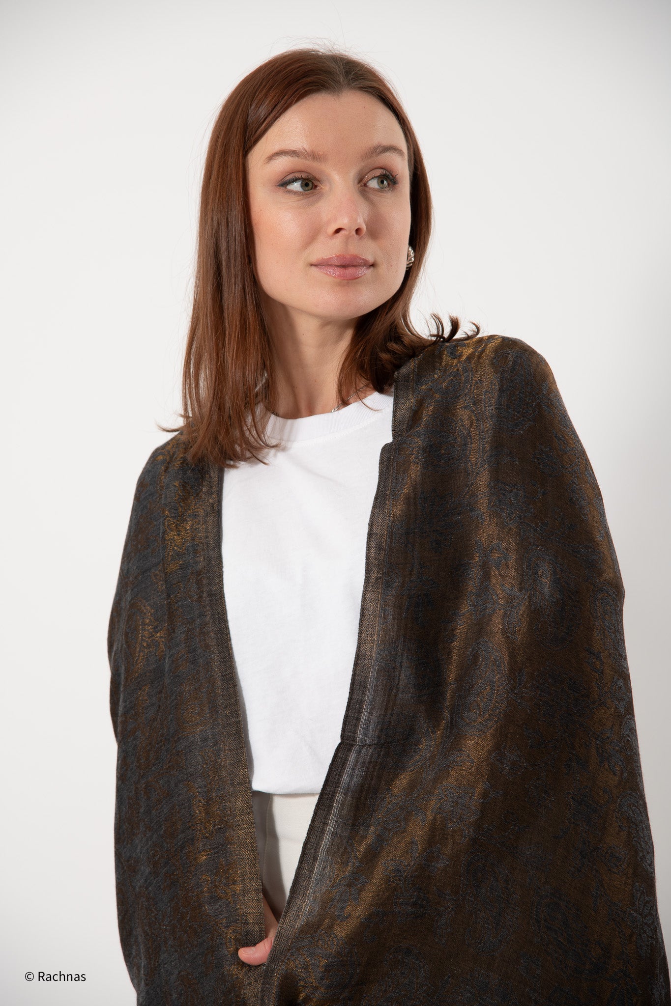 Fine Cashmere Self Zari all over Reversible Stole