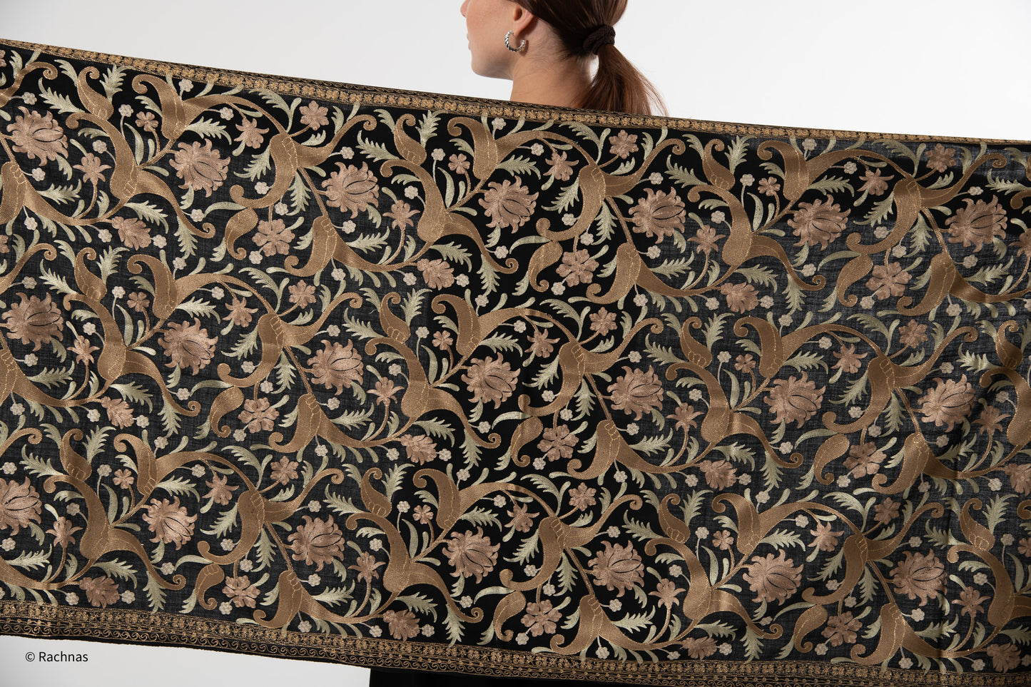 Fine Cashmere Heavy Zari all over Stole