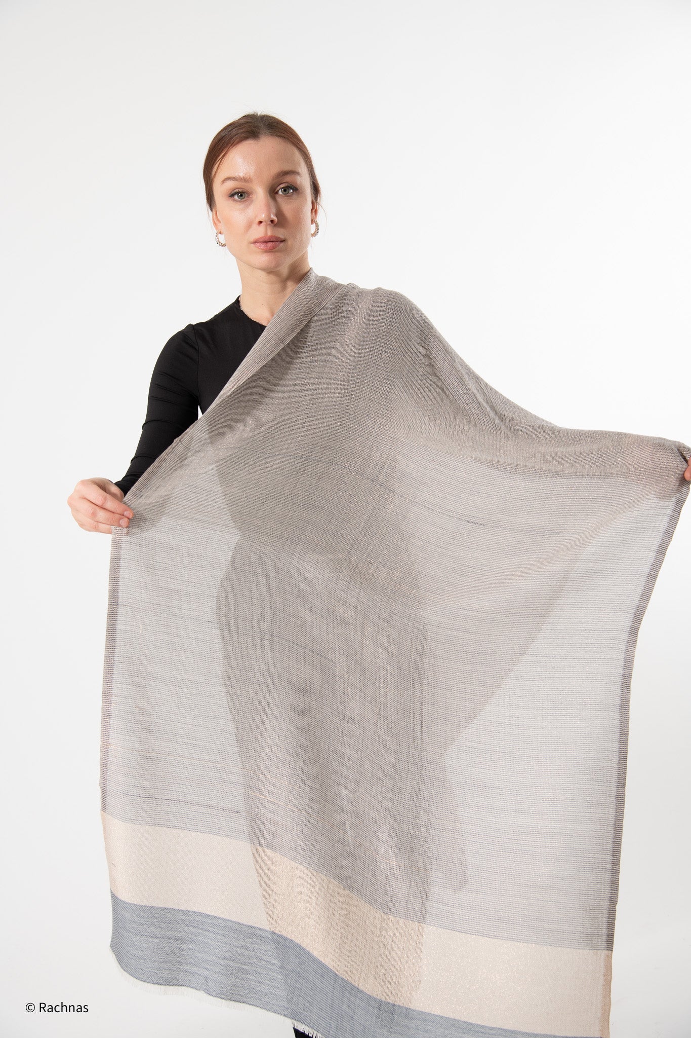 Fine Cashmere Dotted Zari Stole