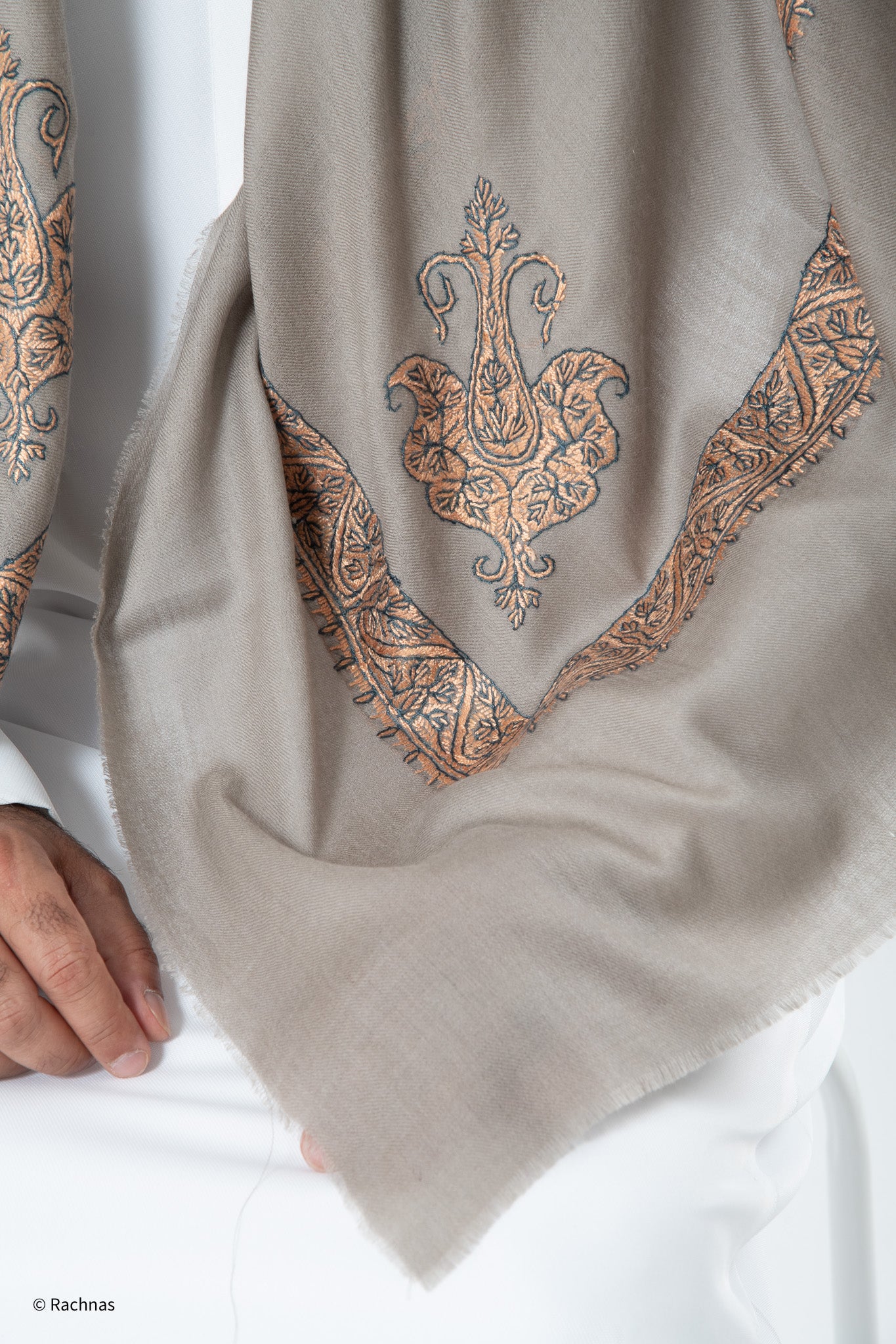 Cashmere Ghutra Needle work